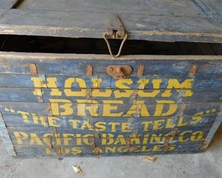Large Holsum and Kleen Maid Bread crate