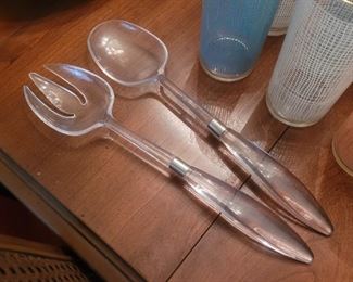 Lucite Salad Set