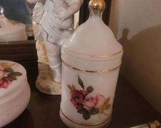 Dresser Jars & Canisters