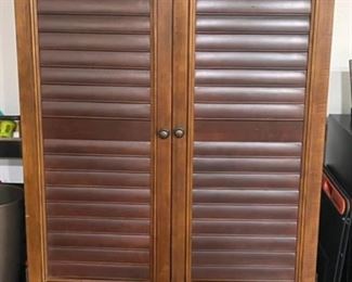 Solid wood plantation cabinet