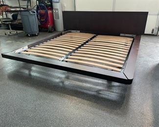 $450 - Anora Home King Wenge Platform Bed w two Floating Night Tables JO84-2                                                             Description : Inspired by the Japanese design themes of simplicity and harmony, this Wenge King size Bed is a great way to bring a touch of minimalist elegance into your bedroom.

LOCAL PICK UP GERMANTOWN, MD. Contact us for shipping suggestions. 

Condition Desc. : In good condition. Please refer to photos for a more detailed look at condition. We make every attempt to list and photograph any defects or signs of wear that are significant to this sale.
Location : Germantown, MD