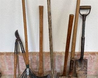 Lawn and Garden Tools 