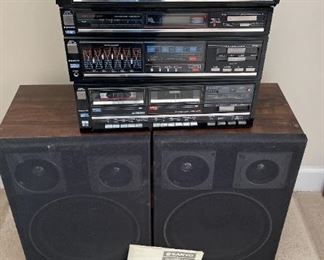 Sanyo System 685 - Stereo Audio System - Tuner, Equalizer, Cassette