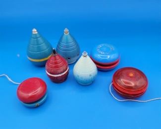 Vintage 1960s Duncan YOYO and Spin Tops