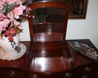 mahogany vanity table