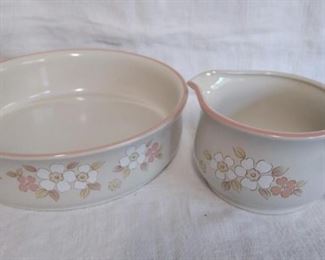 Chantilly Bowl and Gravy Boat
