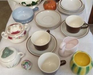 Lot of Ceramic Dishes
