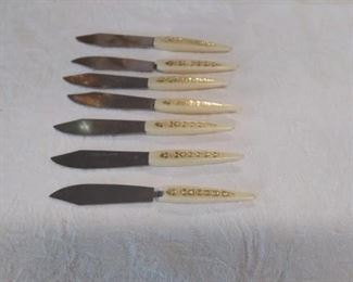 Small Hors D'oeuvre Knives
