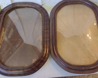 Two Convex Oval Frames
