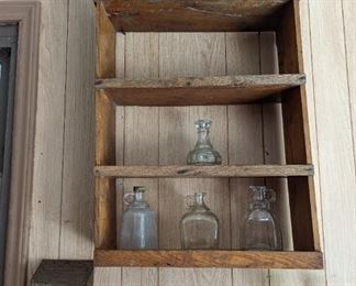 The sweet little early oak hanging shelf was found in the rafters. You can see the quartersawn marks on the sides.