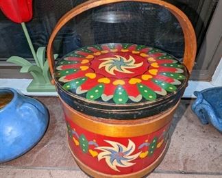 I said the last one was the best but this one's clearly the best. I love the folk art painting in the primary colors. This is just adorable.