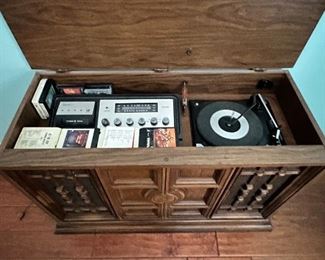 capehart record player with 8 Track player

Vintage and in great condition, record player, 8 track, and AM/FM radio. 
