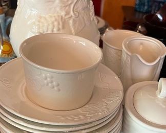 Mikasa Wine Country Dinnerware