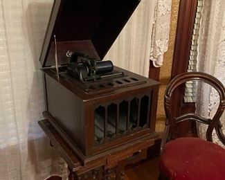 Antique Edison Amberola