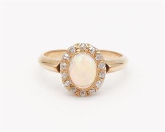 Antique 14K Gold Diamond Lively Color Australian Opal Cabochon Ring Size 5.75