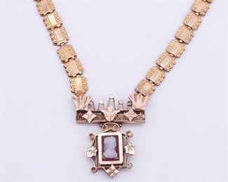 Antique Victorian Gold GF Renaissance Revival Hard Stone Cameo Pendant Necklace