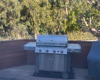 Weber stainless steel outdoor gas line grill 