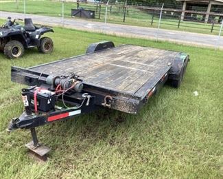 2017 ROADCLIPPER 18FT X 7FT FLATBED TAG TRAILER    TANDEM AXLE, WITH ELECTRIC 12,000LB WINCH AND BATTERY, VIN 46UFU2022H11823
