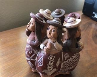 Vintage Peruvian folk art tetra cotta pottery circle $15 Rancho Bernardo