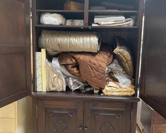 Only the cabinet is for sale