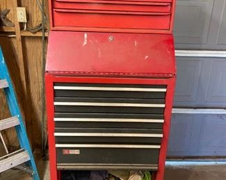 Rolling Tool chest
$250.00
