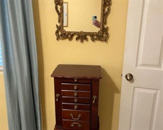 Jewelry chest
$45.00