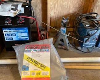 Heavy duty battery charger & assorted tools
Battery charger $60.00