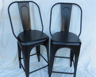 #30                 62200102 BLK- REMY STOOL