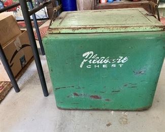 Please Chest ice chest