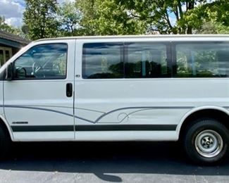 Buy it Now ($5,995) 2000 Chevrolet Express 1500 Passenger/Cargo Van.  New Michelin Tires, Battery and recently detailed.  Only 120,000 Miles, Automatic.  Used as a Handicap Van the Lift has been repaired and is working. 