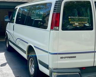 Buy it Now ($5,995) 2000 Chevrolet Express 1500 Passenger/Cargo Van.  New Michelin Tires, Battery and recently detailed.  Only 120,000 Miles, Automatic.  Used as a Handicap Van the Lift has been repaired and is working. 
