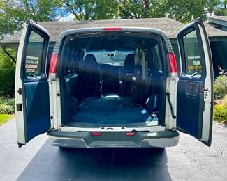 Buy it Now ($5,995) 2000 Chevrolet Express 1500 Passenger/Cargo Van.  New Michelin Tires, Battery and recently detailed.  Only 120,000 Miles, Automatic.  Used as a Handicap Van the Lift has been repaired and is working. 