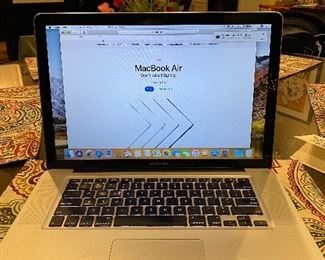 Late 2010 15.4" MacBook Pro 4GB, 320GB HDD with Box and packing material.  Fresh macOS Sierra.