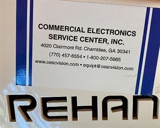 This is a Rehan I-See HD Magnifier for Macular Degeneration Sufferers.  The Machine digitizes the image on the tray (Books, Magazines, Newspapers, etc) The monitor is a 22" Acer Monitor and I-See Software.