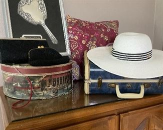 Antique Framed Mirror 