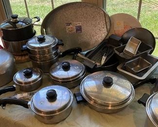 Good selection of Cookware 