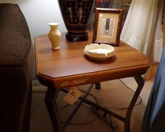 lamp table
