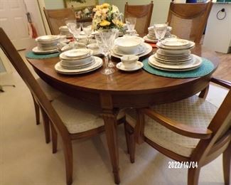 dining table, 3 leaves & 6 chairs