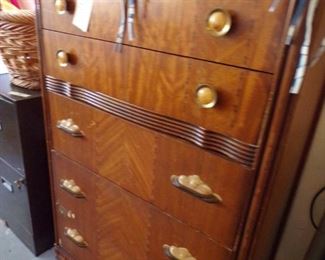 vintage chest of drawers