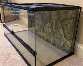 LARGE REPTILE CONTAINER