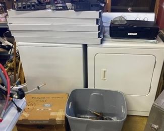 Washer/Dryer $400