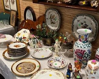 Gorgeous Dishes and Birds