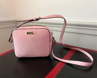 Kate Spade pink shoulder bag (like new)