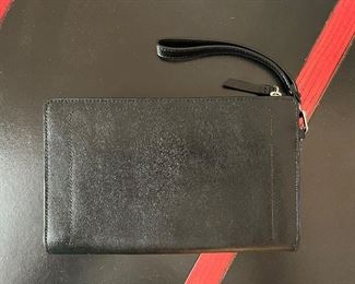 Leather zippered day planner