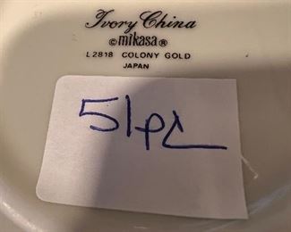 Mikasa L2818 Colony Gold Ivory China (51pc)