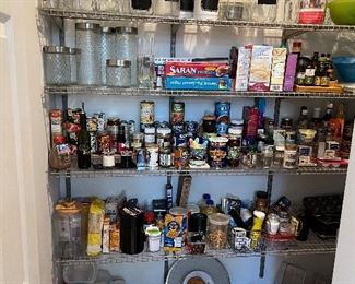 Kitchen jars, non-perishable foods, teas, spices and condiments