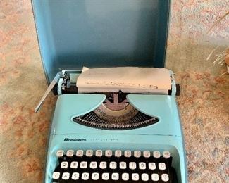 Vintage Remington typewriter & case