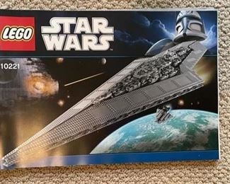 Star Wars Super Star Destroyer 10221 Building Blocks. Complete set with Instruction Manual. Photo 1 of 2. 