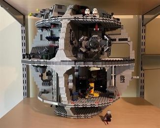 LEGO 10188 Star Wars Death Star. Missing some part. Comes with Manual. Photo 2 of 2. 