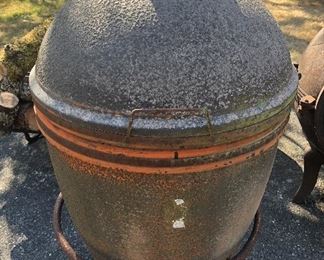 Green Egg Smoker Grill BBQ